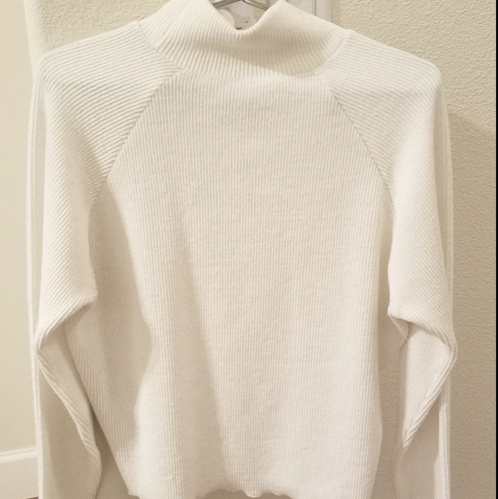 Cream turtle neck